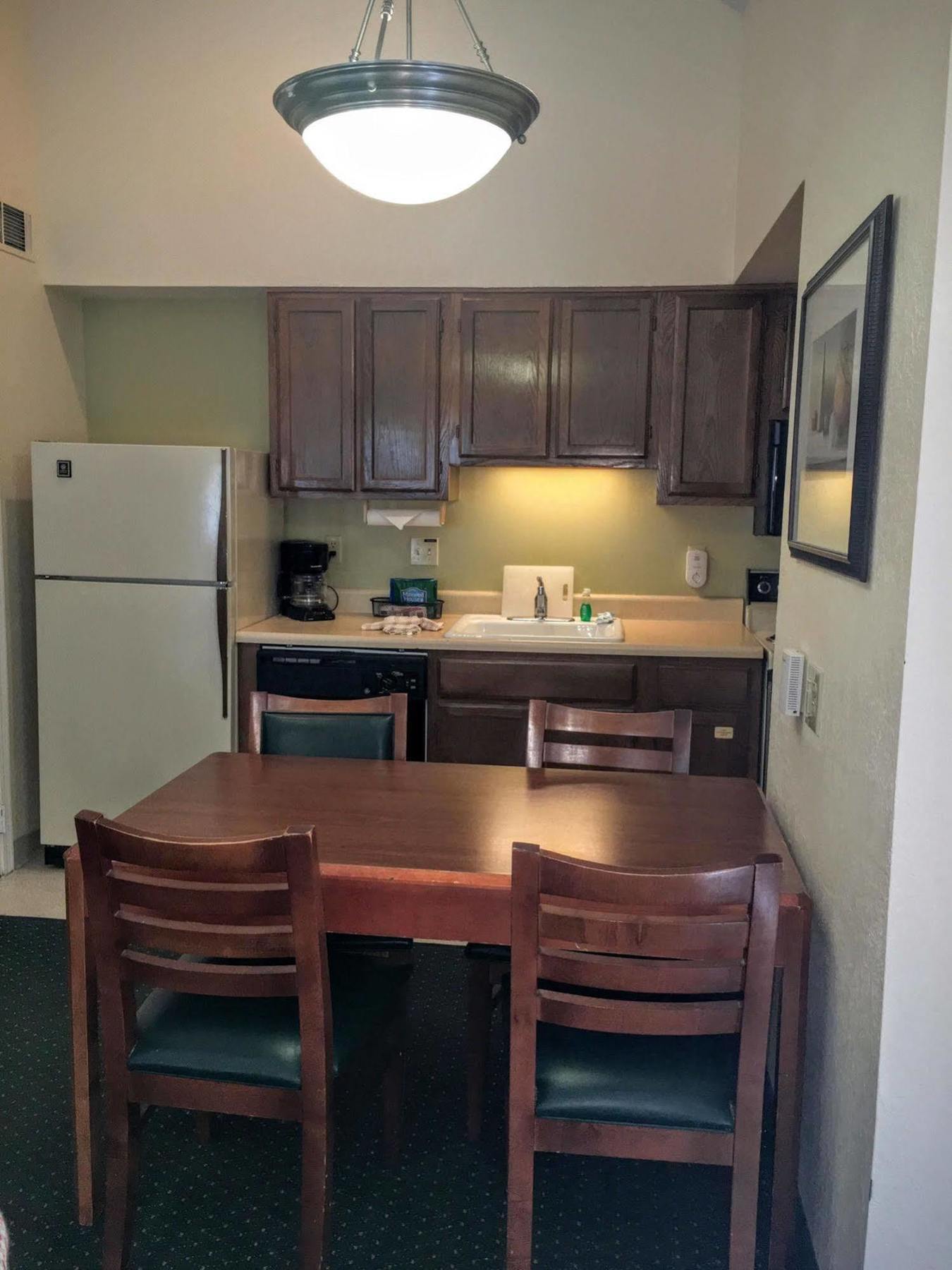 Fairbridge Inn & Suites - Akron Copley Township - West Eksteriør bilde